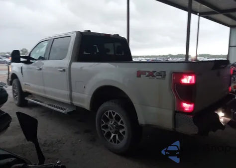 2020 Ford F-250 Lariat from USA, damaged, VIN 1FT7W2BT8LEE44119